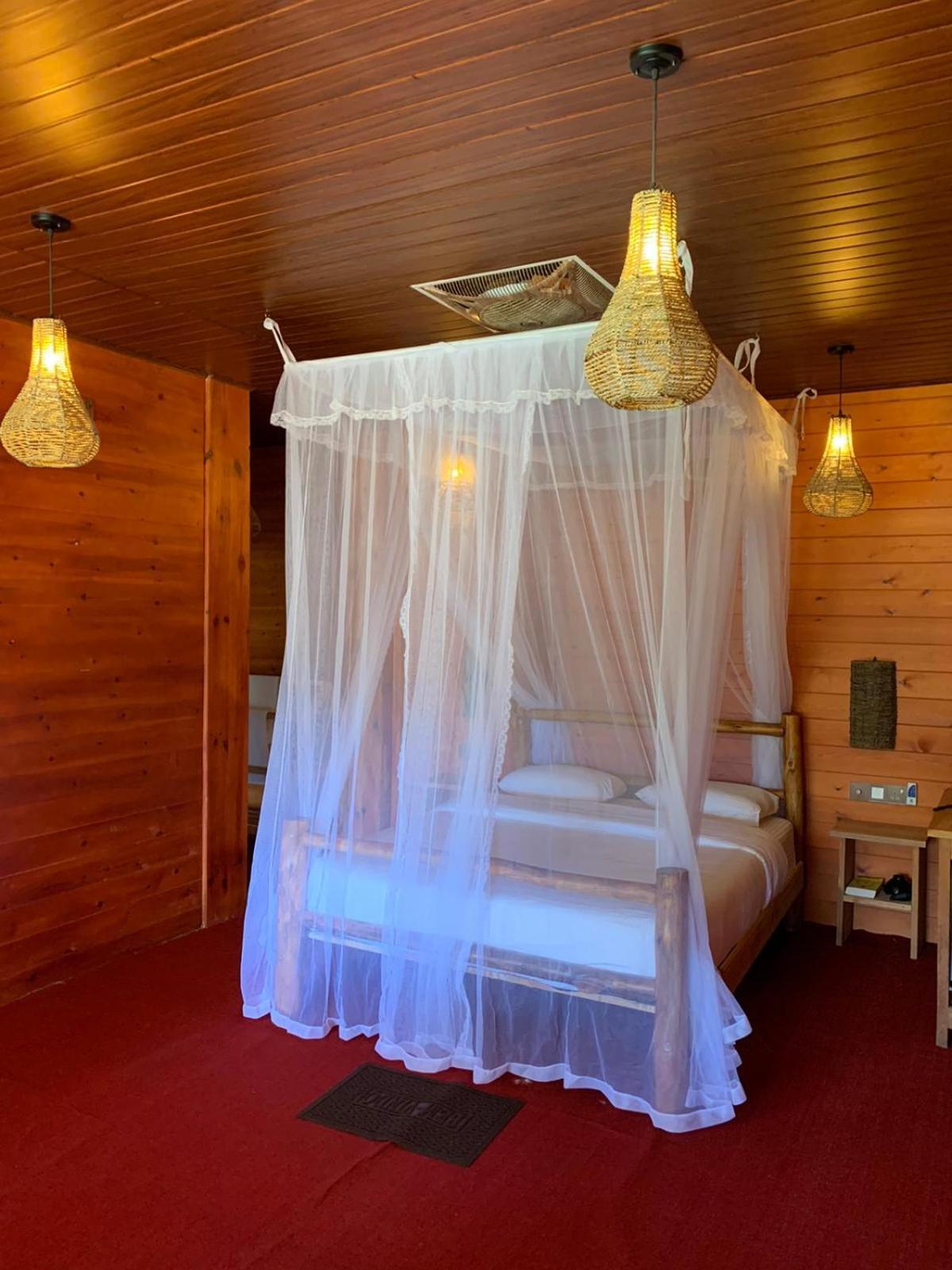 Ella Wood Cabin Ruang foto