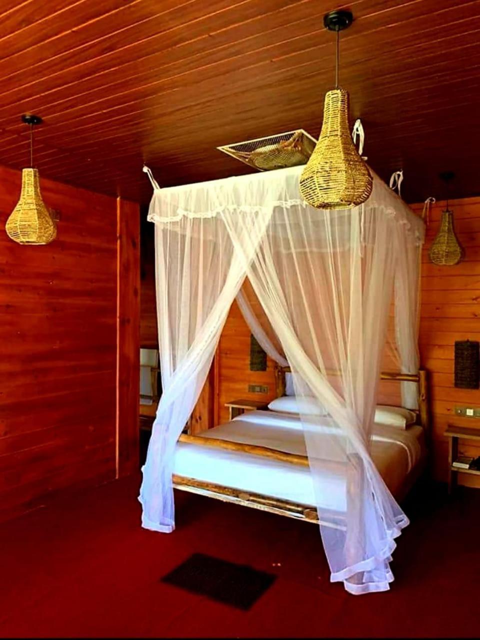 Ella Wood Cabin Bagian luar foto